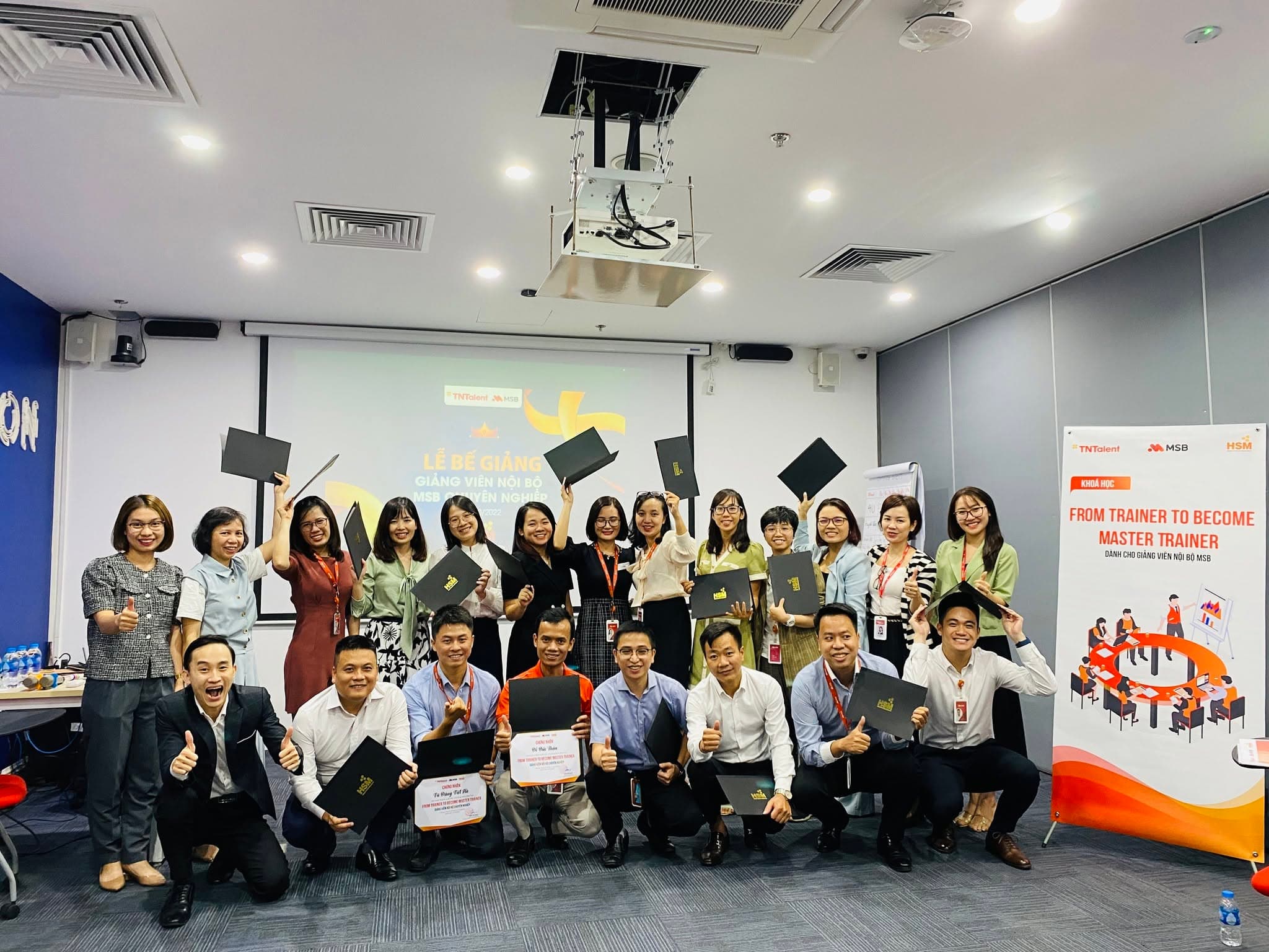 Lễ bế giảng một chương trình đào tạo của Edube
